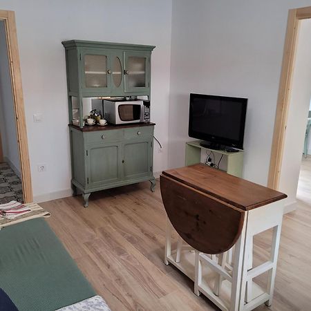 Apartamento Con Wifi, Patio Y Garaje Privado Alcalá de Guadaira Dış mekan fotoğraf