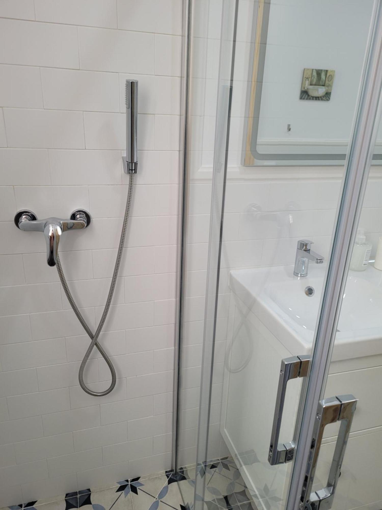 Apartamento Con Wifi, Patio Y Garaje Privado Alcalá de Guadaira Dış mekan fotoğraf